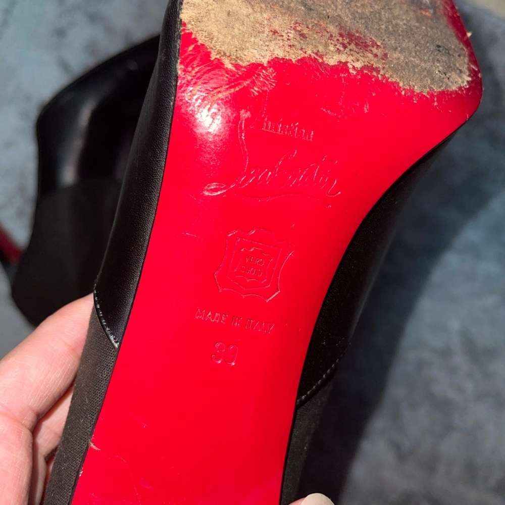 Christian Louboutin boots - Picture 5 of 7